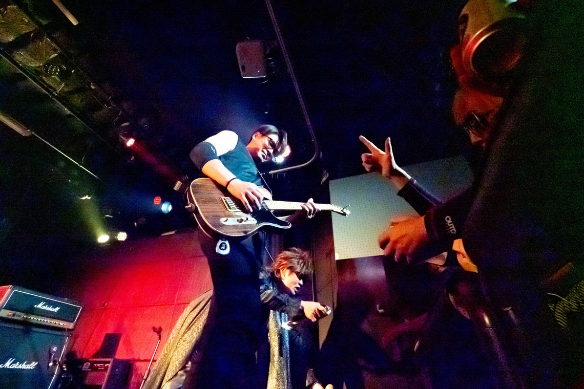 原野 英樹が撮影した写真のアルバム「ロックバンドのライブハウス撮影 No.1」