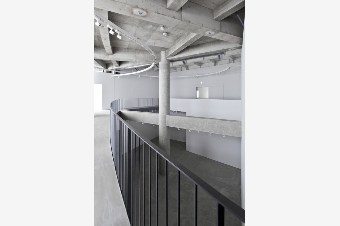 伊原正浩写真事務所が撮影した「建築」の写真