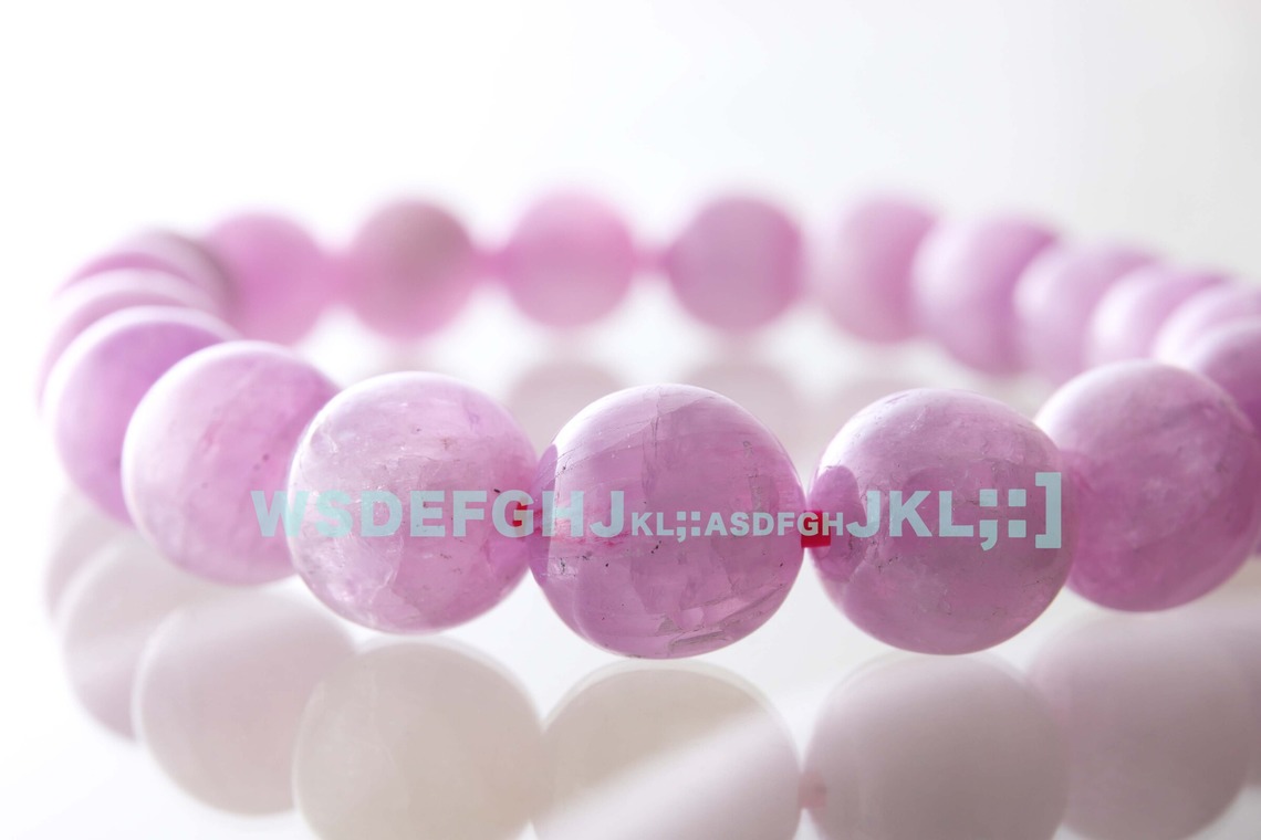 西原毅が撮影した「ジュエリーetc」の写真