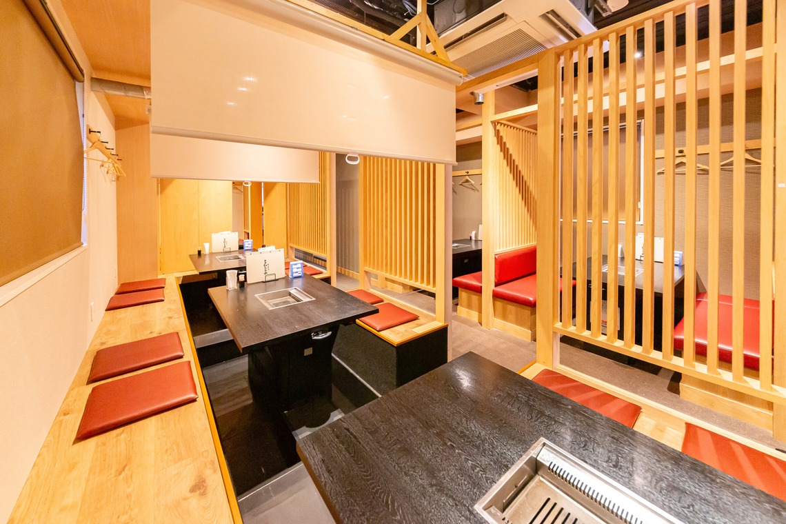 滋賀淳が撮影した「建築、店舗、竣工」の写真