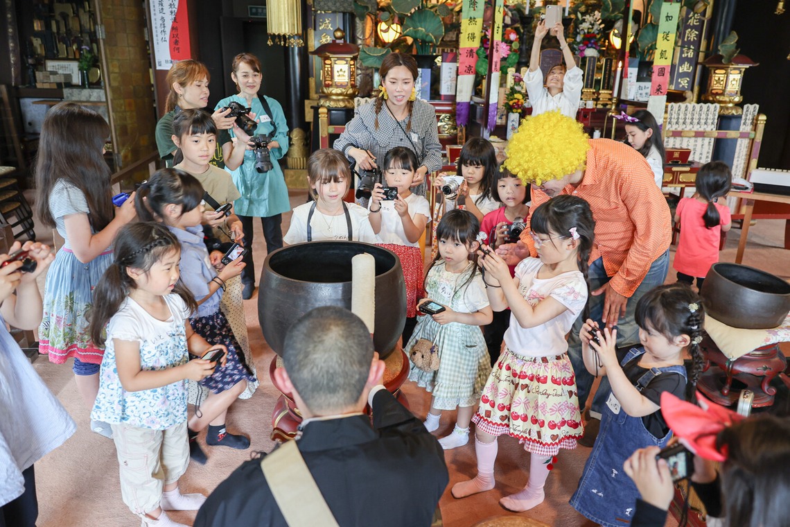 ちずカメラが撮影した「写真家　橘田龍馬さんの子供写真教室の様子」の写真