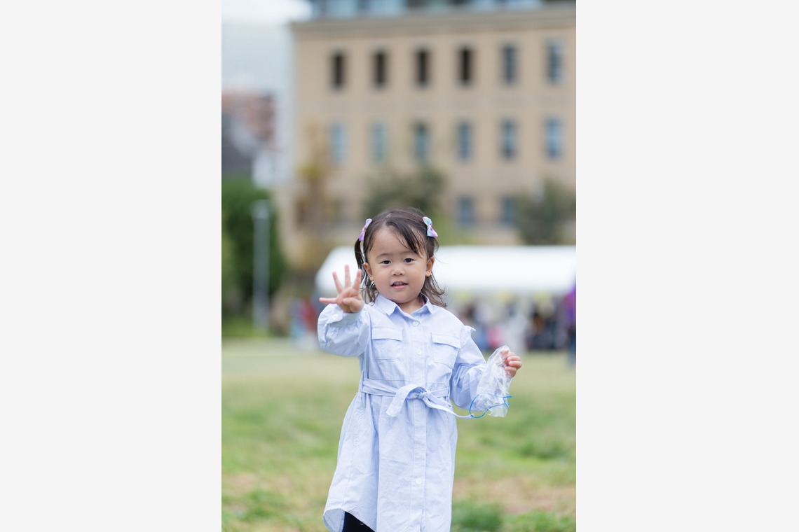 Domoto Takayukiが撮影した写真のアルバム「ハーフバースデー」