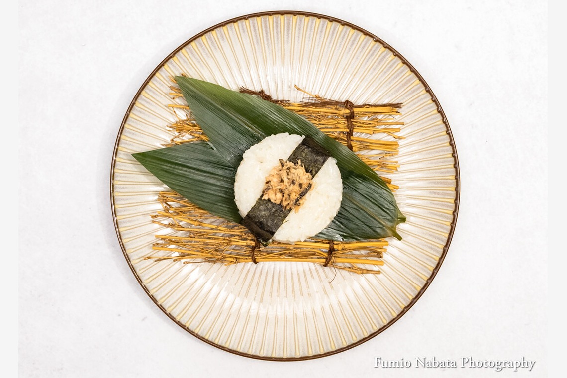 名畑文巨写真事務所が撮影した写真のアルバム「デリバリーフーズ」