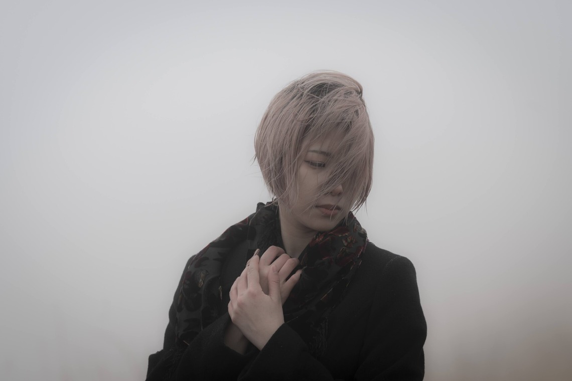 ならもとかずやが撮影した「屋外ポートレート」の写真