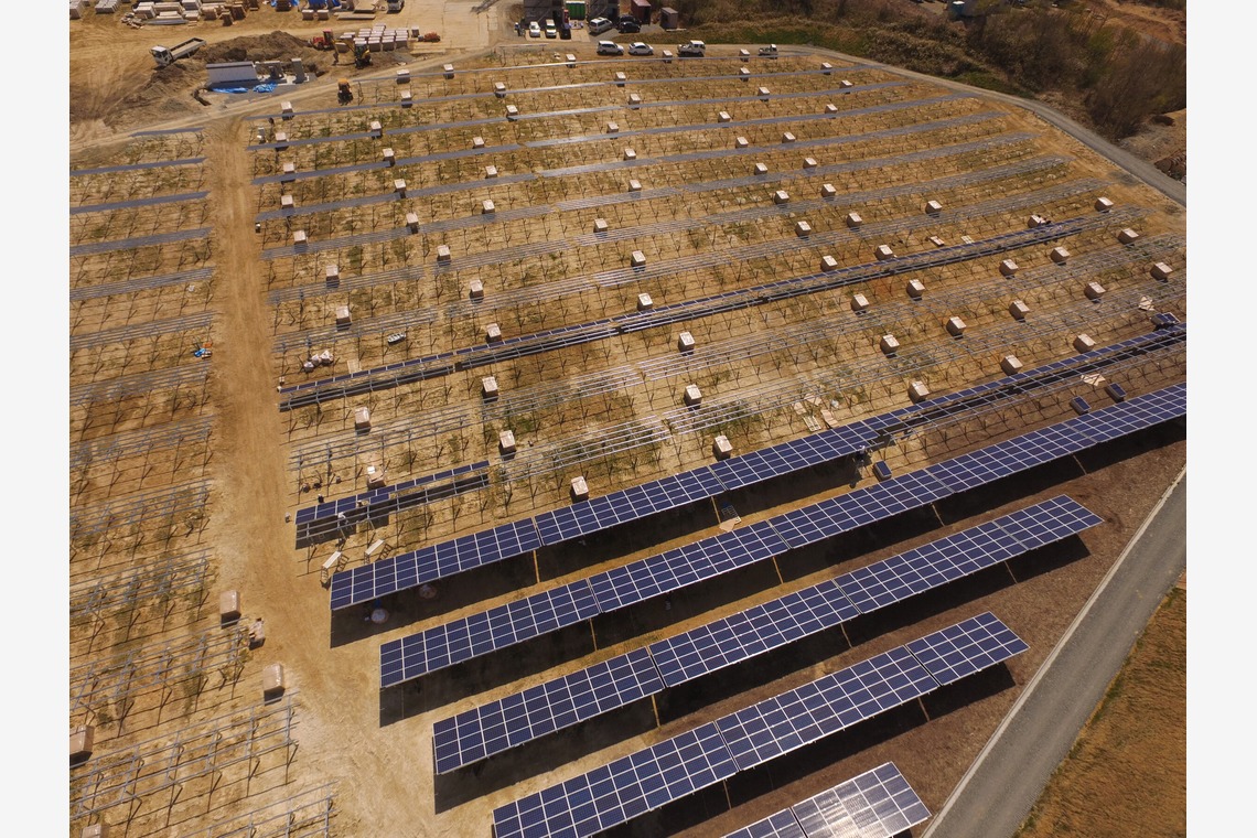 アナハイムエレクトロニクスが撮影した「メガソーラー建設現場撮影」の写真