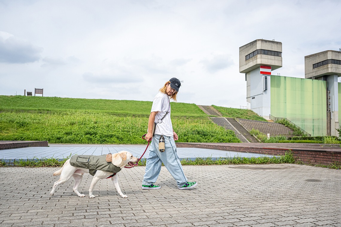 吉田佳央が撮影した写真のアルバム「DOG SHOOTING」