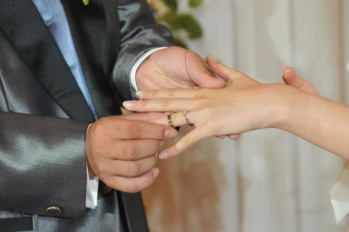 レンタルブティック シャイニー（櫻井卓夫）