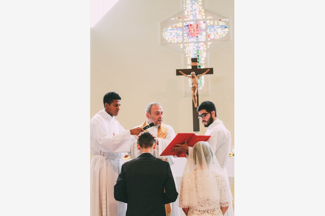 出張撮影HUG TIMEが撮影した「ウエディングフォト〜教会〜」の写真