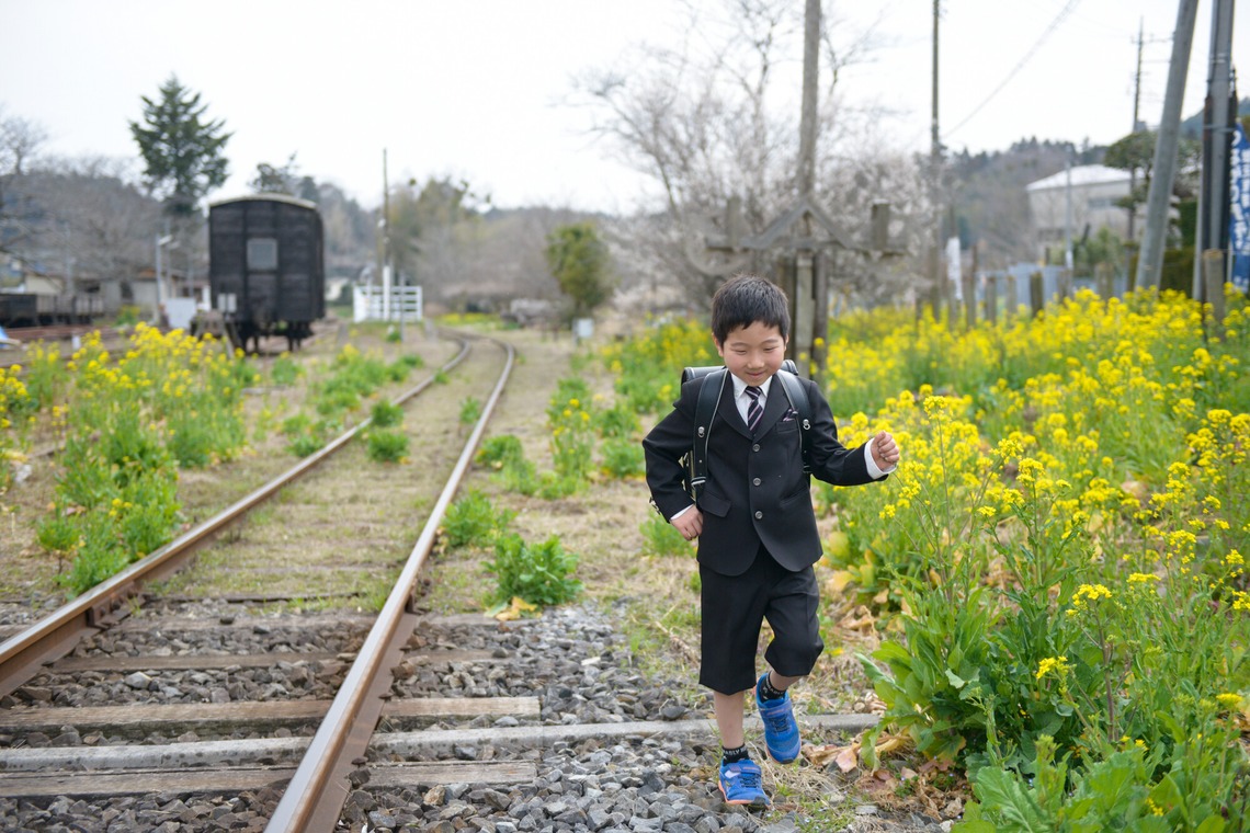 アラタンホヤガが撮影した写真のアルバム「一年生のお祝い」