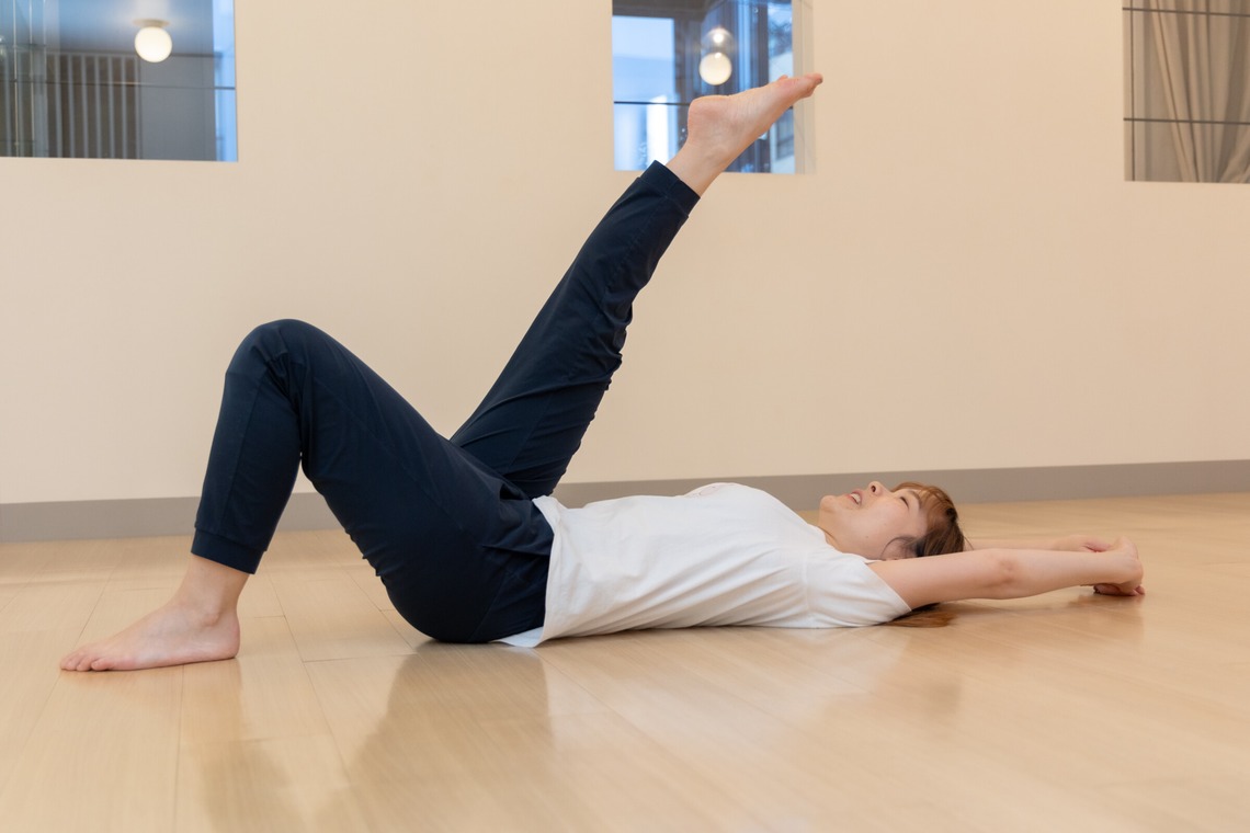 トニーデザインが撮影した写真のアルバム「ホットヨガ・ダンススクール」