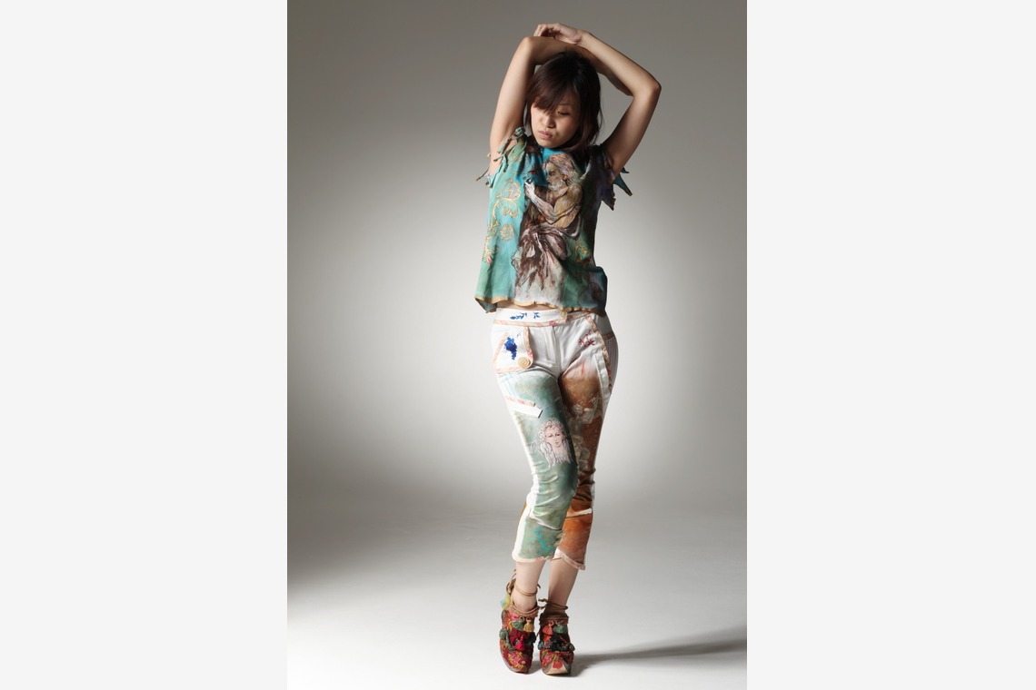 スタジオピースが撮影した「Tokyoプロフィール写真」の写真