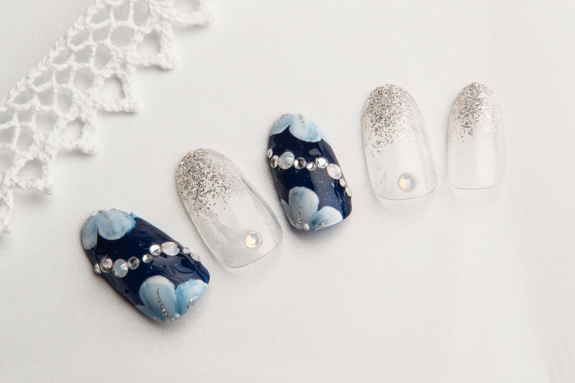 十時写真事務所が撮影した写真のアルバム「ネイル」