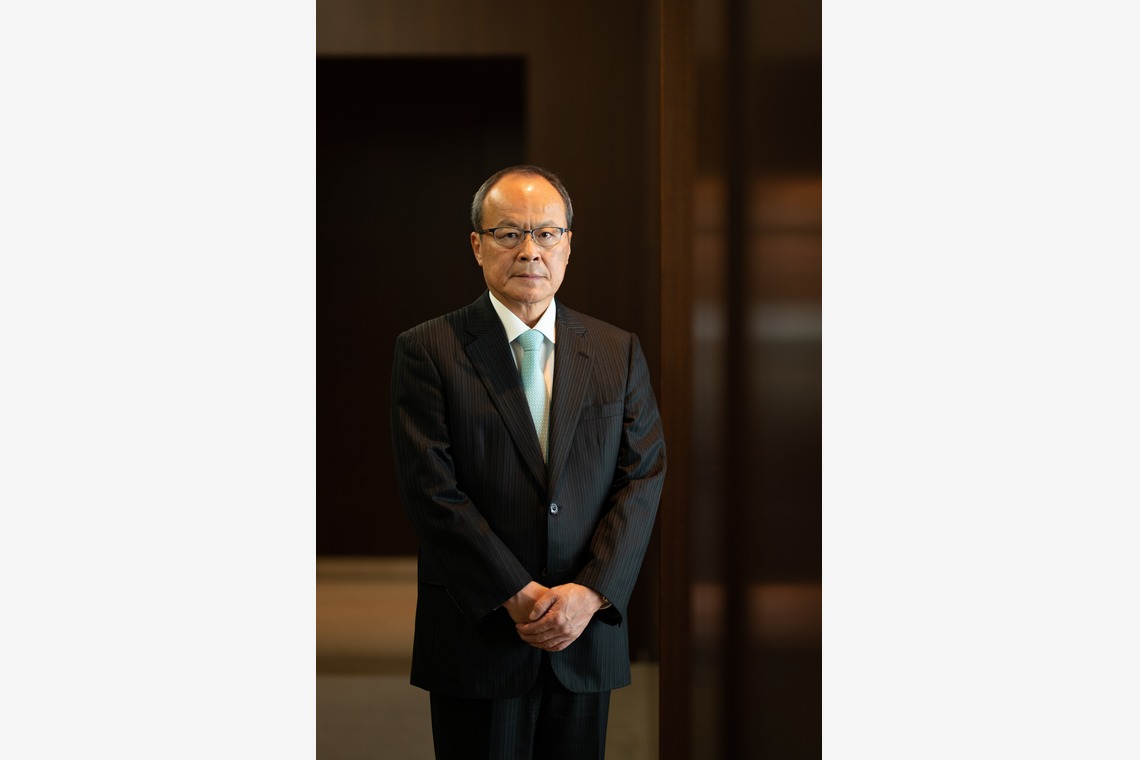 曽川拓哉が撮影した写真のアルバム「ビジネスポートレート」