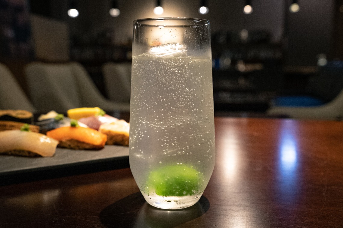 Studio 梁が撮影した「店舗・料理撮影 Bar&Sushi 紺と白様」の写真