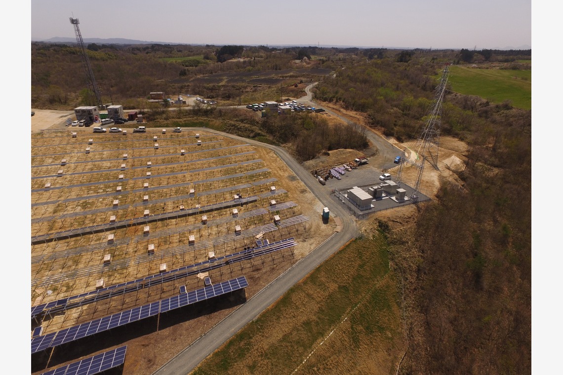 アナハイムエレクトロニクスが撮影した「メガソーラー建設現場撮影」の写真