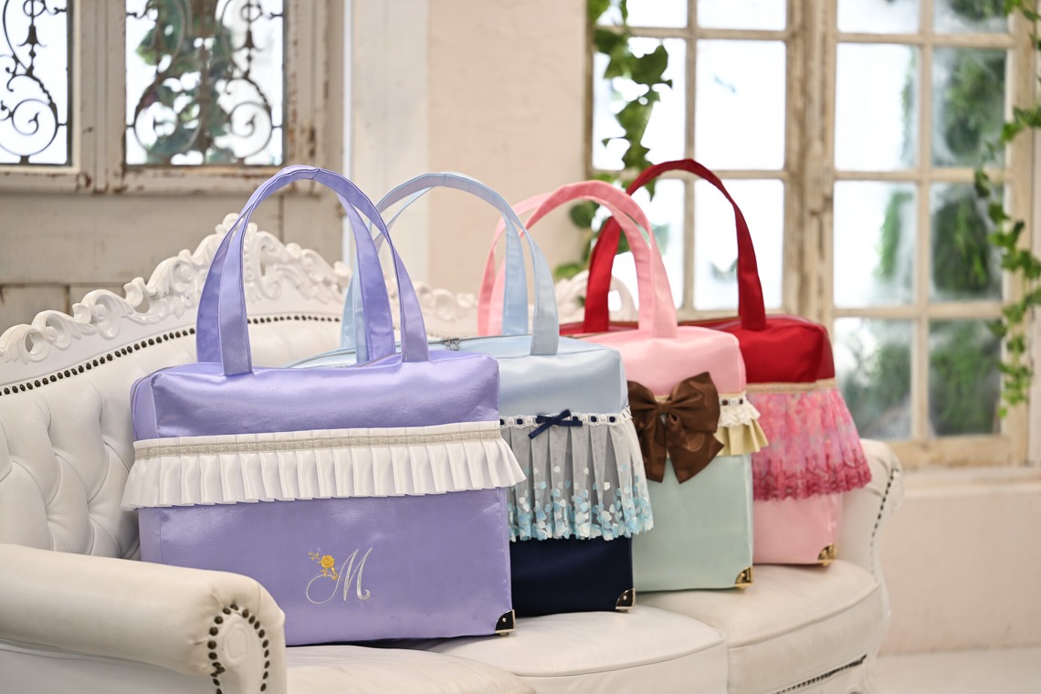 スタジオ・ファンシャインが撮影した写真のアルバム「楽器・アクセサリー・バッグ」