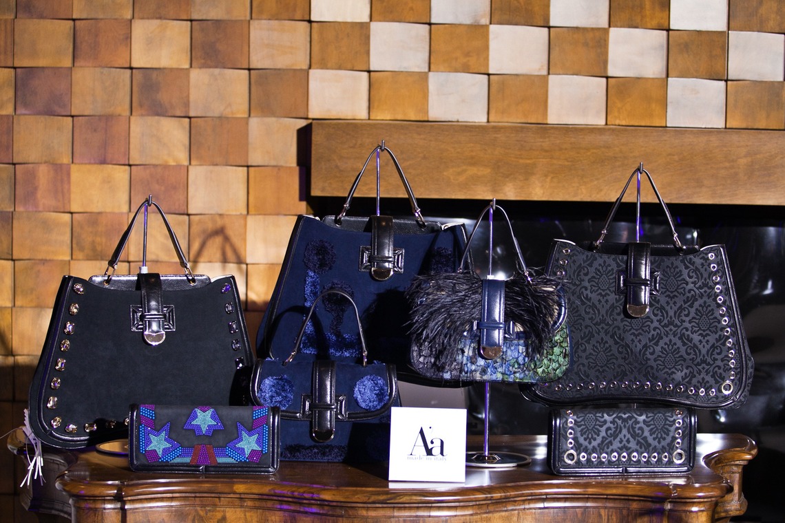 小浜守也が撮影した写真のアルバム「商品撮影」