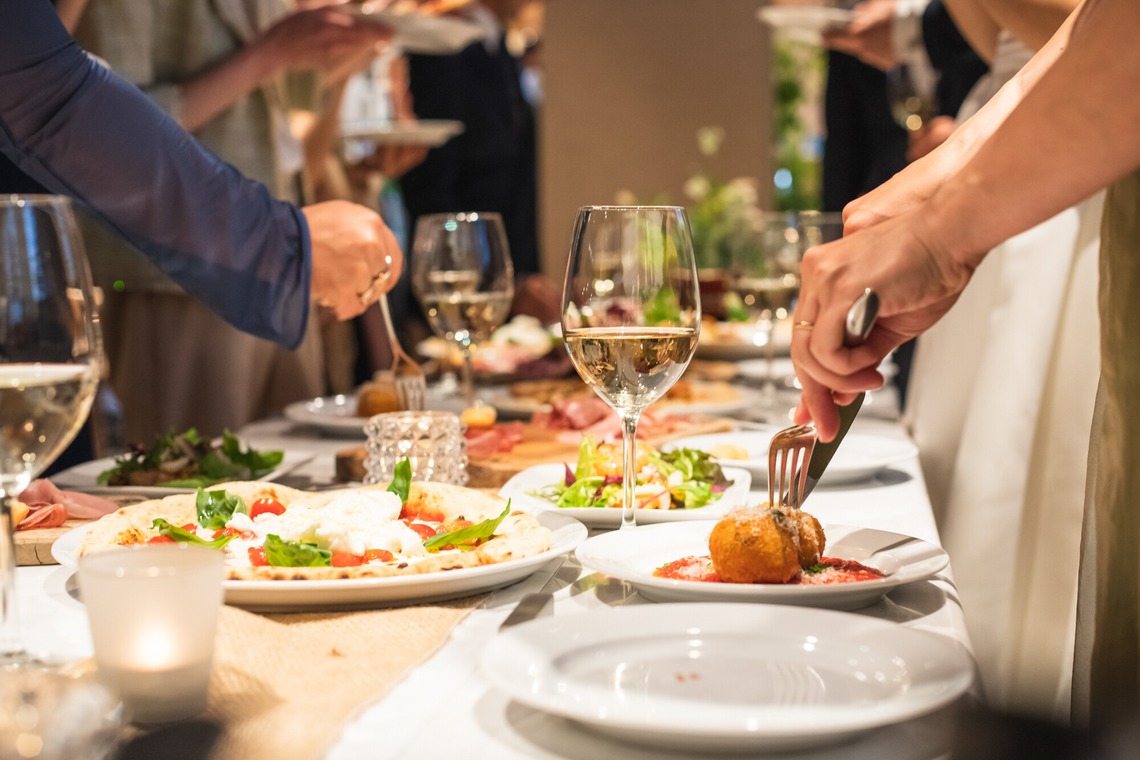 uno e creative act.が撮影した「レストランウェディングの広告撮影」の写真