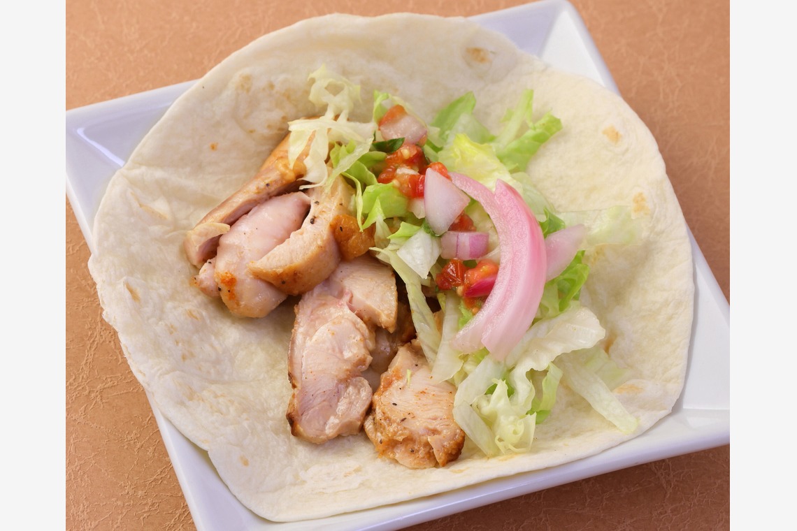 森安　照が撮影した「ケバブ・タコス・タコライス・ドッグ」の写真