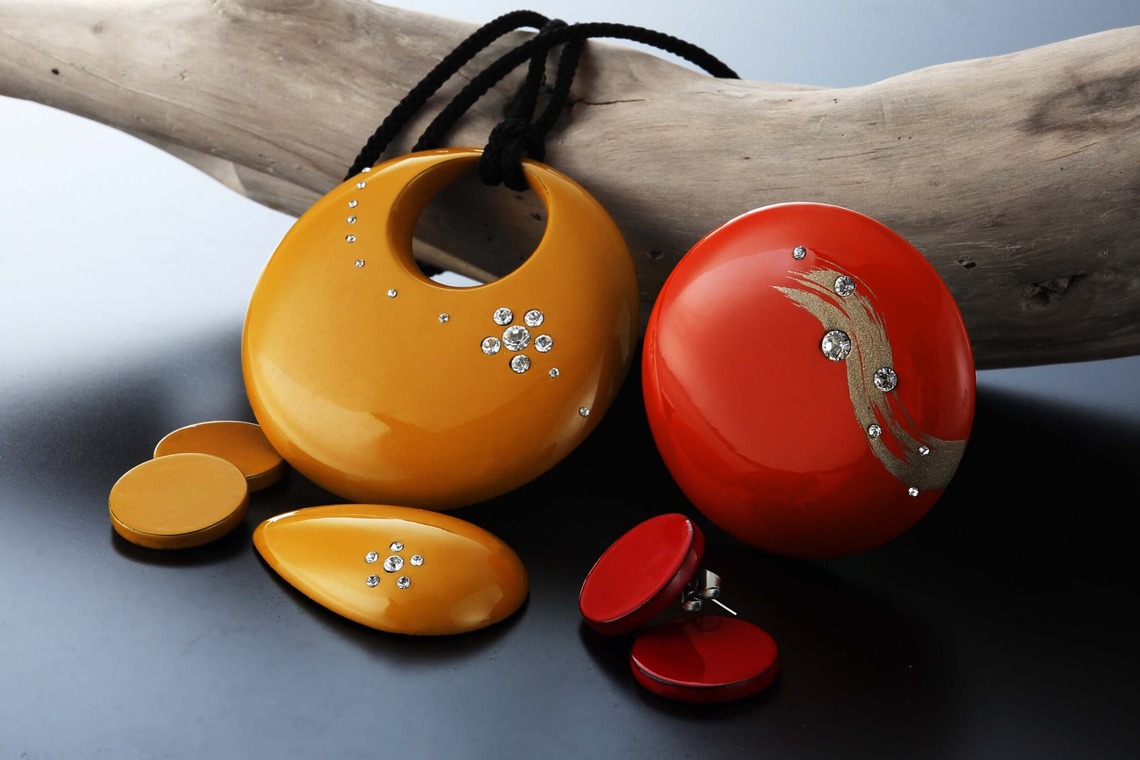 西原毅が撮影した「ジュエリーetc」の写真