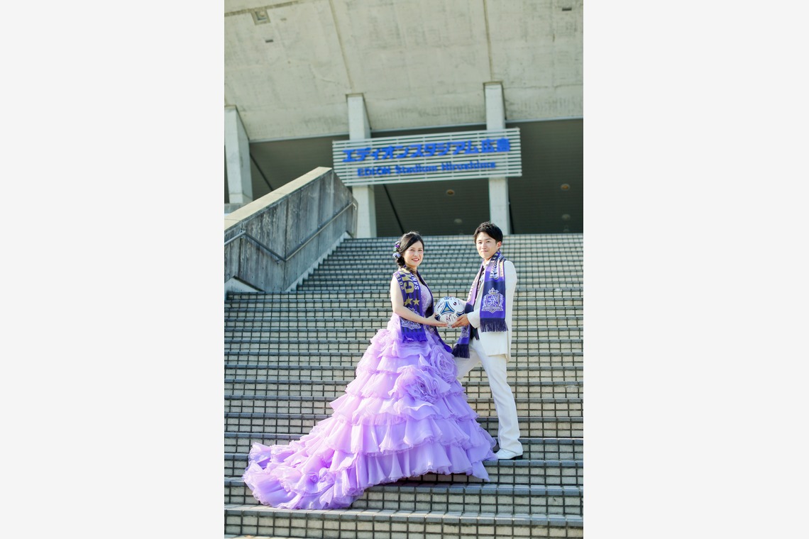 KIKIウェディングが撮影した写真のアルバム「エディオンスタジアム」