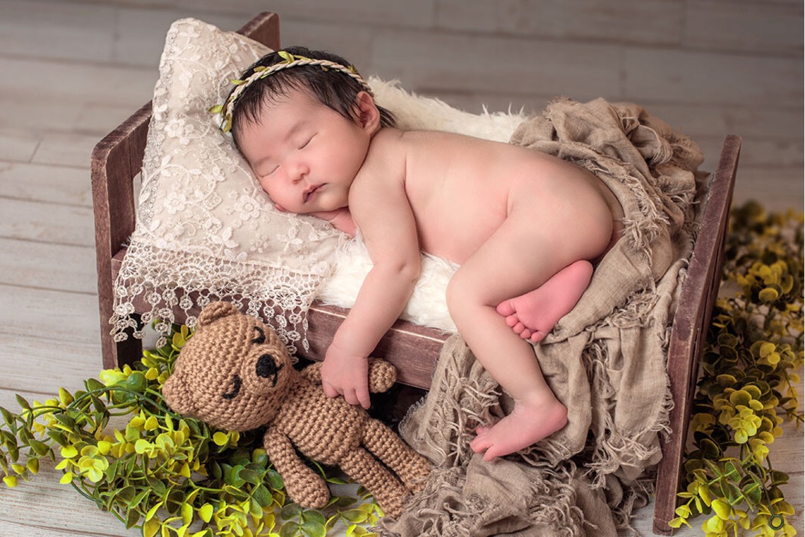 AXiS Photo Servise 藤井靖史が撮影した「ニューボーンフォト」の写真