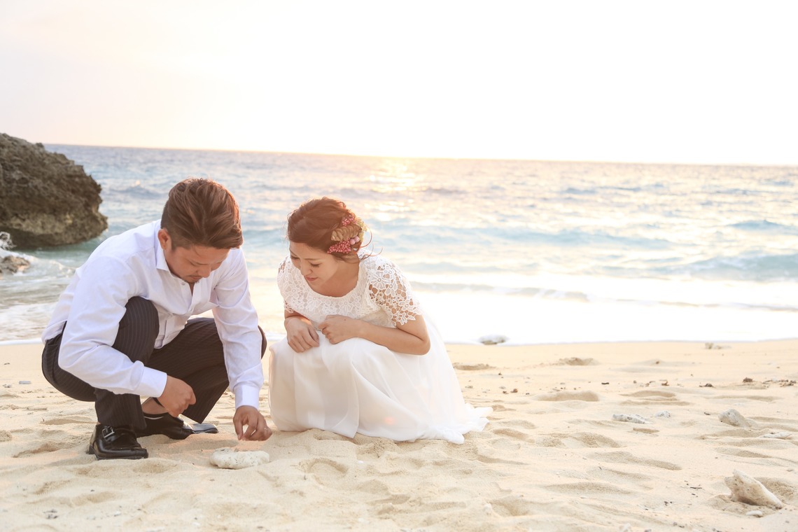 Album of the Honeymoon Photo Shoot taken by STELLA_ART OFFICE - Sunset Photo