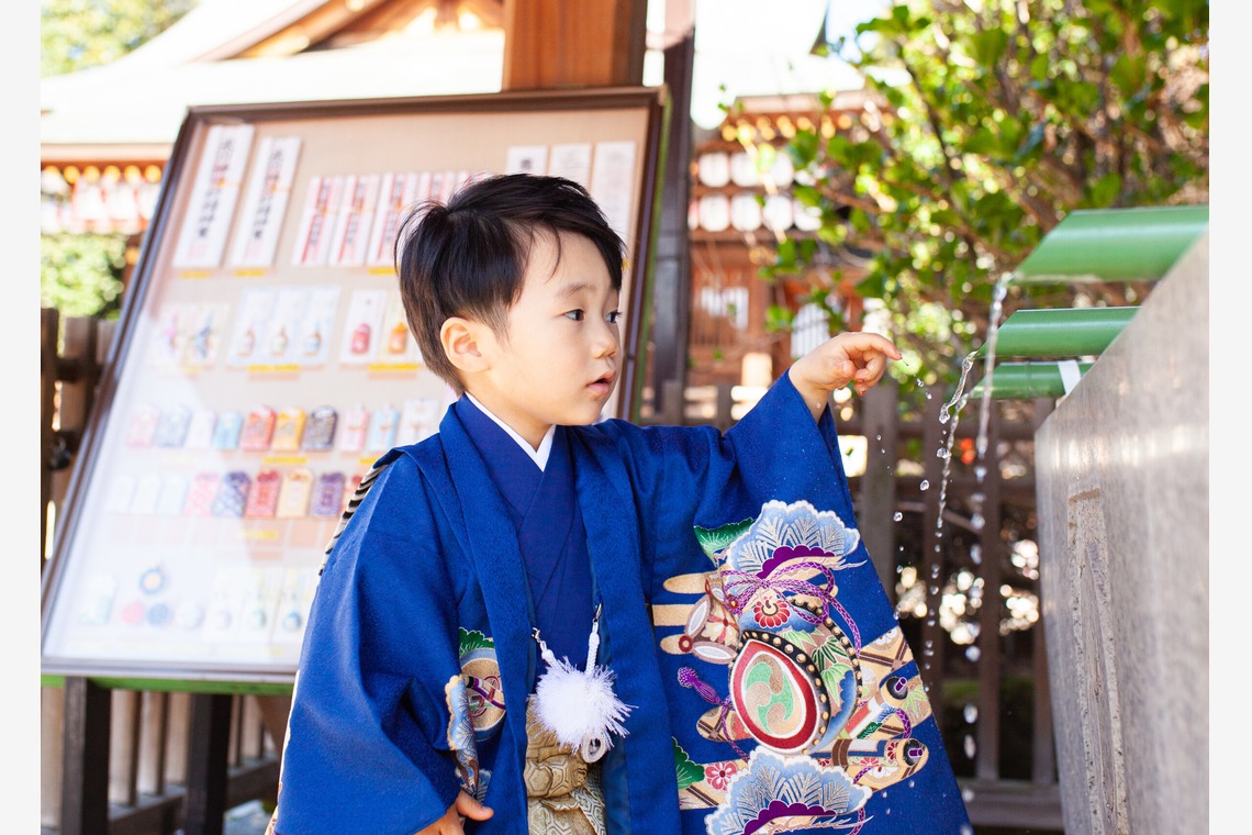 Photobirdが撮影した写真のアルバム「七五三の記念撮影、神社にて」