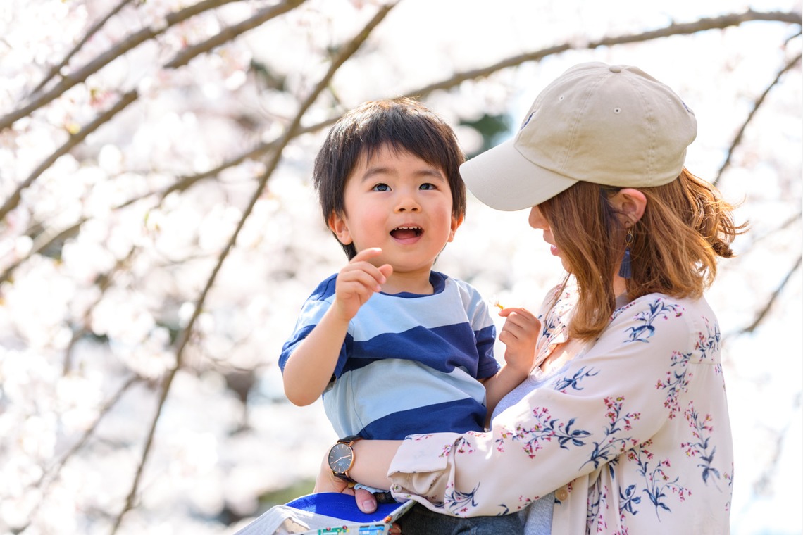 Lightgraphyが撮影した「桜の季節の親子フォト」の写真