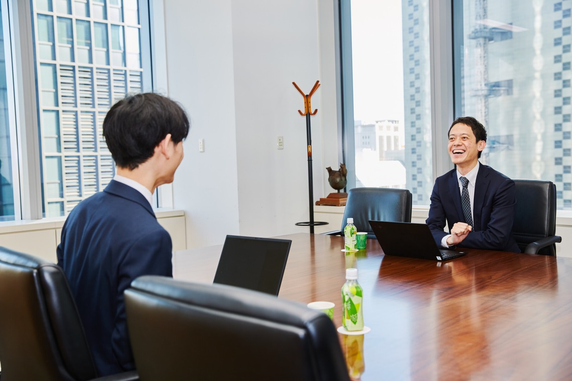 Shun Kanazawaが撮影した「法人様インタビューカット」の写真