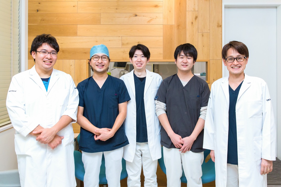 滋賀淳が撮影した「プロフィール、インタビュー」の写真