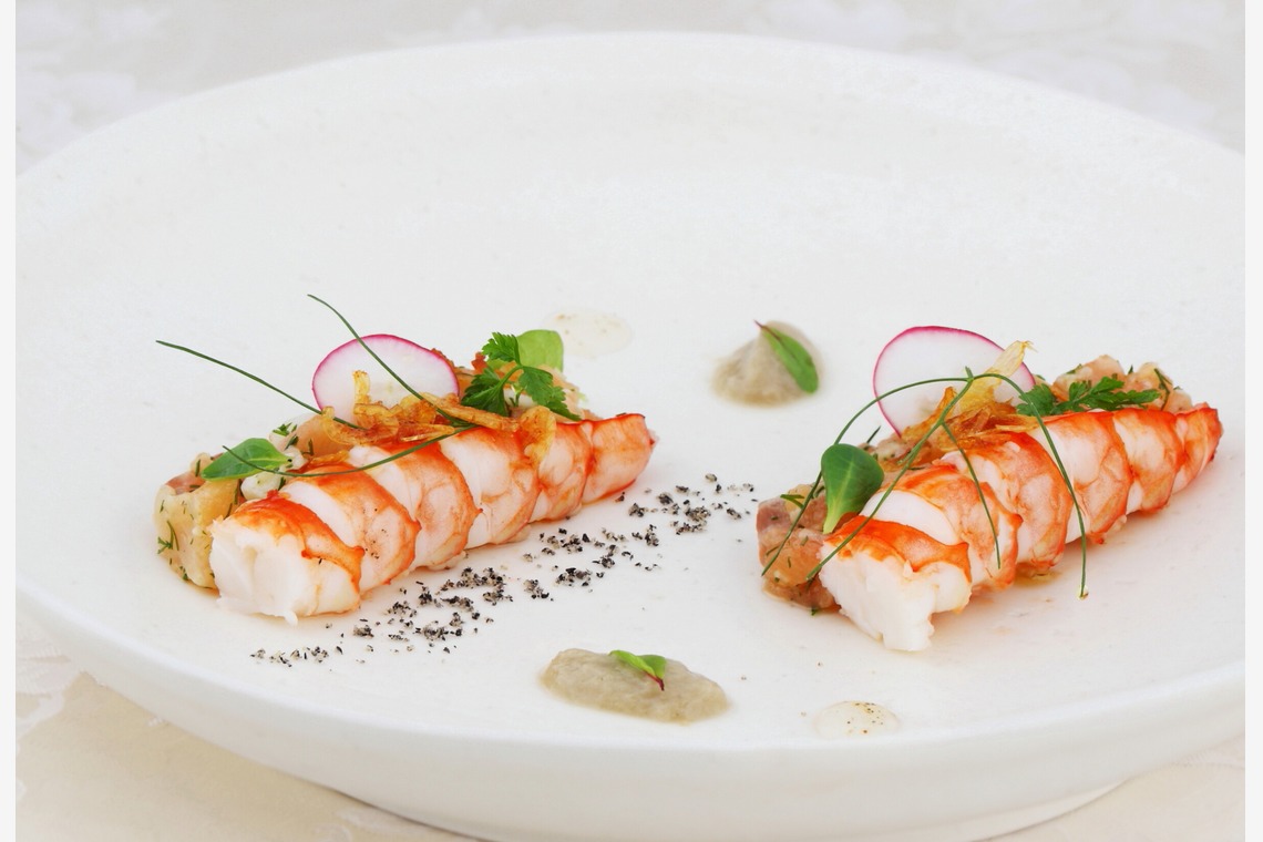 森安　照が撮影した「真俯瞰・ヨリ・集合」の写真