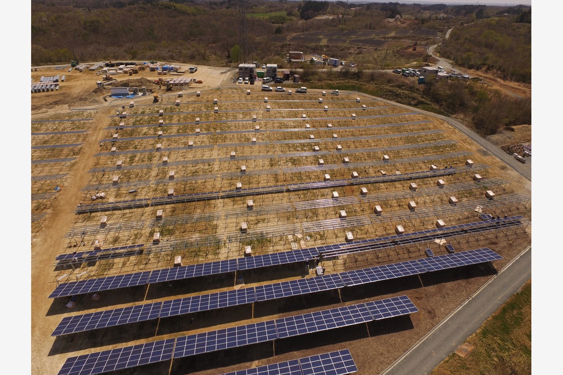 アナハイムエレクトロニクスが撮影した「メガソーラー建設現場撮影」の写真