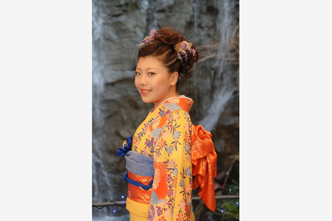 高橋 透（Coo&Sea STUDIO代表）が出張撮影した家族写真(キッズ,ベビーフォト)などが写った「成人式フォト＠横浜アリーナ近隣」の家族写真