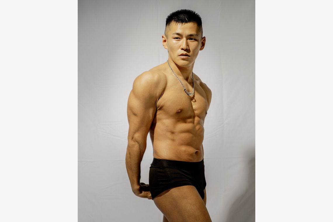 星野　蓮が撮影した「ボディメイク・ポージング撮影（スタジオ／埼玉・新座）」の写真
