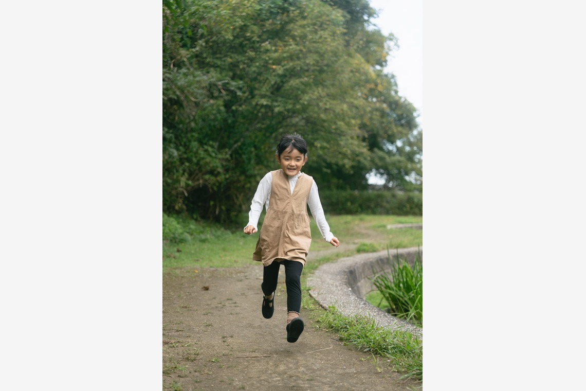 Tatsuyaが出張撮影した家族写真(キッズ,ベビーフォト)などが写った「家族写真撮影（大阪 寺ヶ池公園）」の家族写真