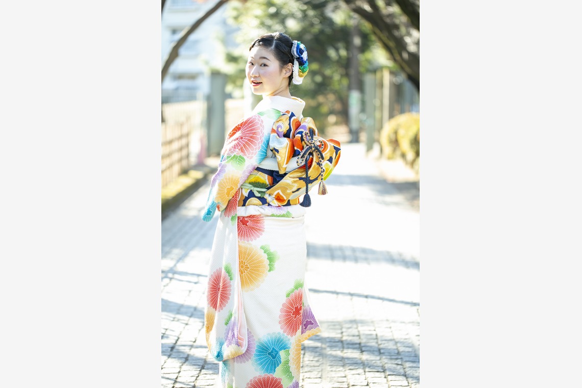 布川航太が出張撮影した家族写真(キッズ,ベビーフォト)などが写った「成人撮影」の家族写真