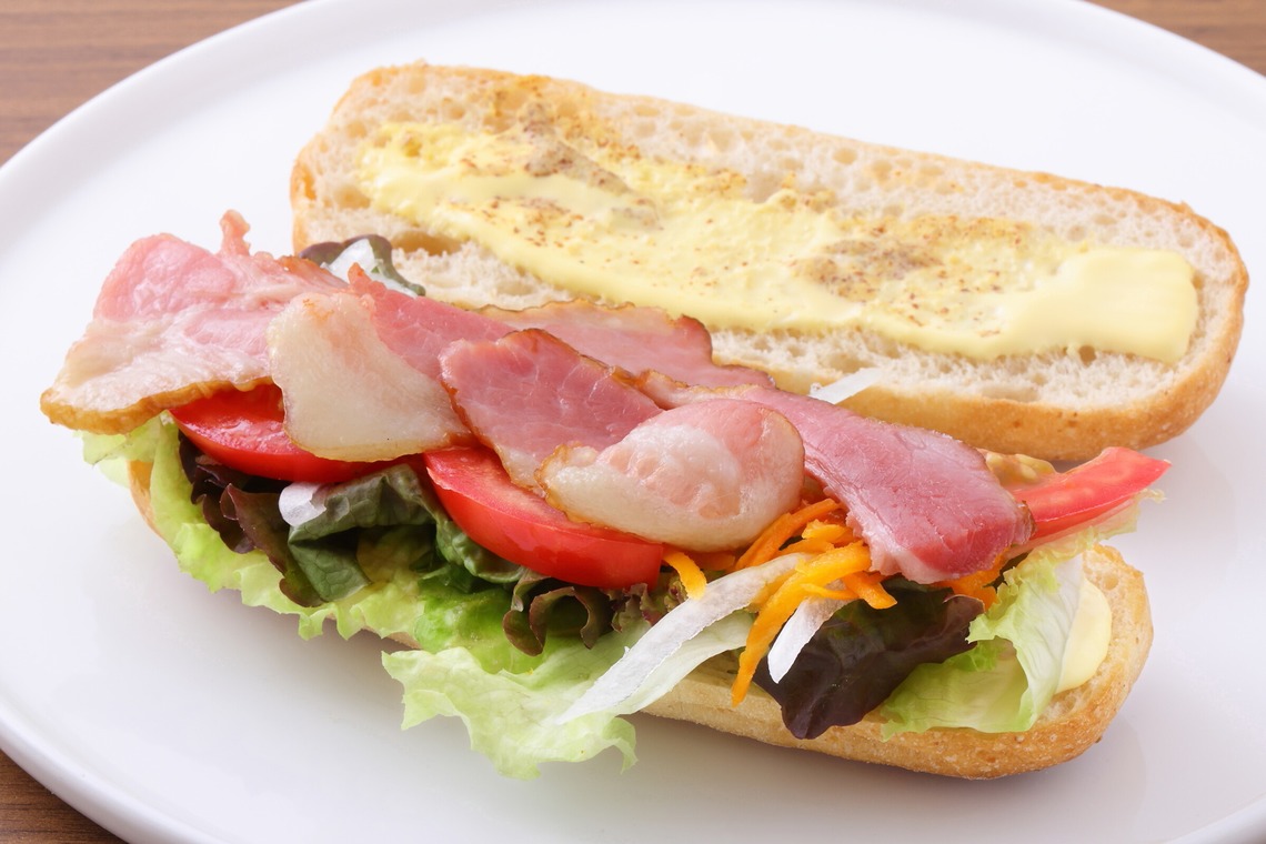 森安　照が撮影した写真のアルバム「ケバブ・カレー・サンド」