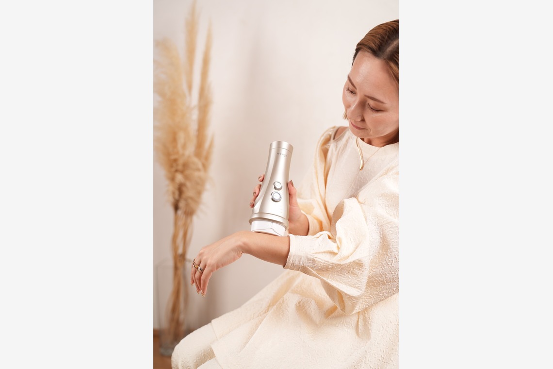 秋山諒輔が撮影した「商品撮影」の写真