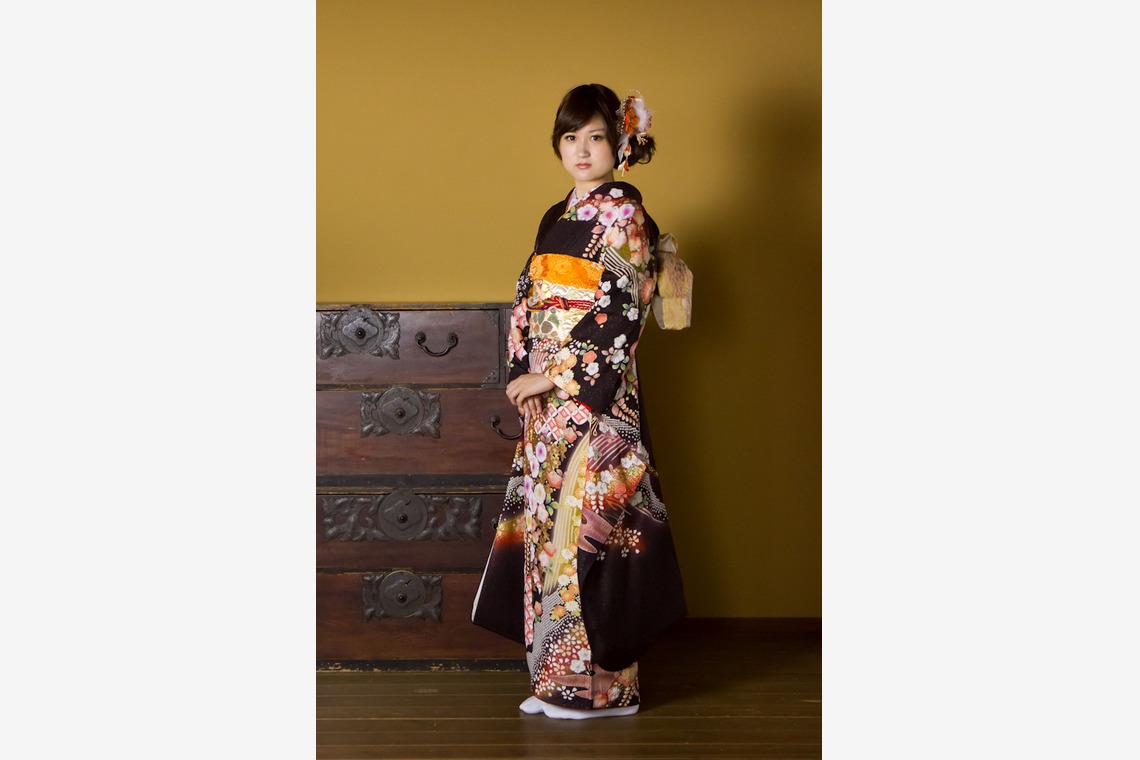 スマイルハンターが出張撮影した家族写真(キッズ,ベビーフォト)などが写った「成人式フォト」の家族写真