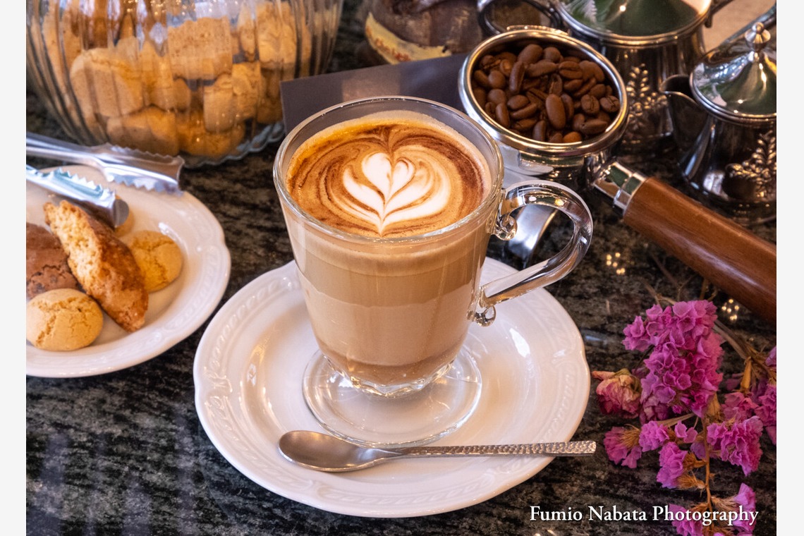 名畑文巨写真事務所が撮影した「デリバリーフーズ」の写真