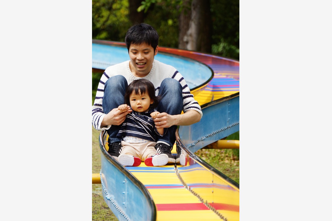 出張撮影のメモリーズが出張撮影した家族写真(キッズ,ベビーフォト)などが写った「ファミリーフォト-アラカルト」の家族写真