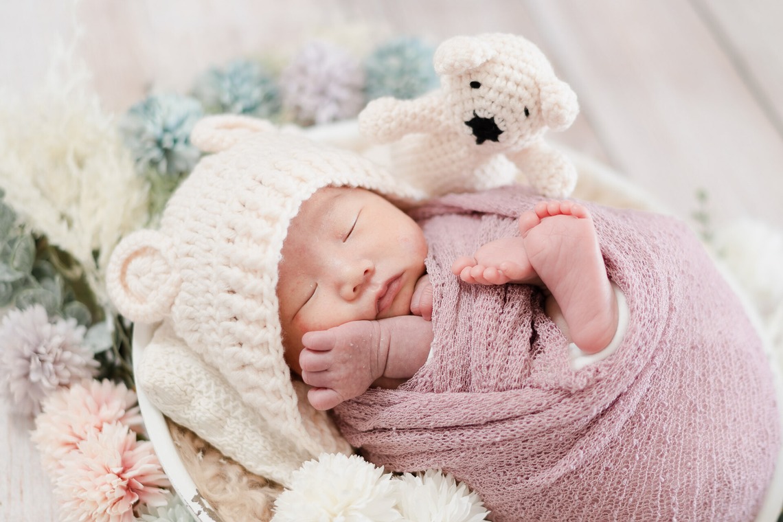 三谷 朋也が撮影した「ニューボーンフォト」の写真