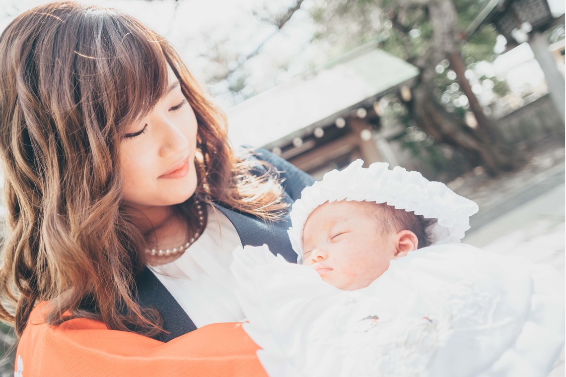 遥南　碧が出張撮影した家族写真(キッズ,ベビーフォト)などが写った「お宮参りin 伊勢山皇大神宮」の家族写真