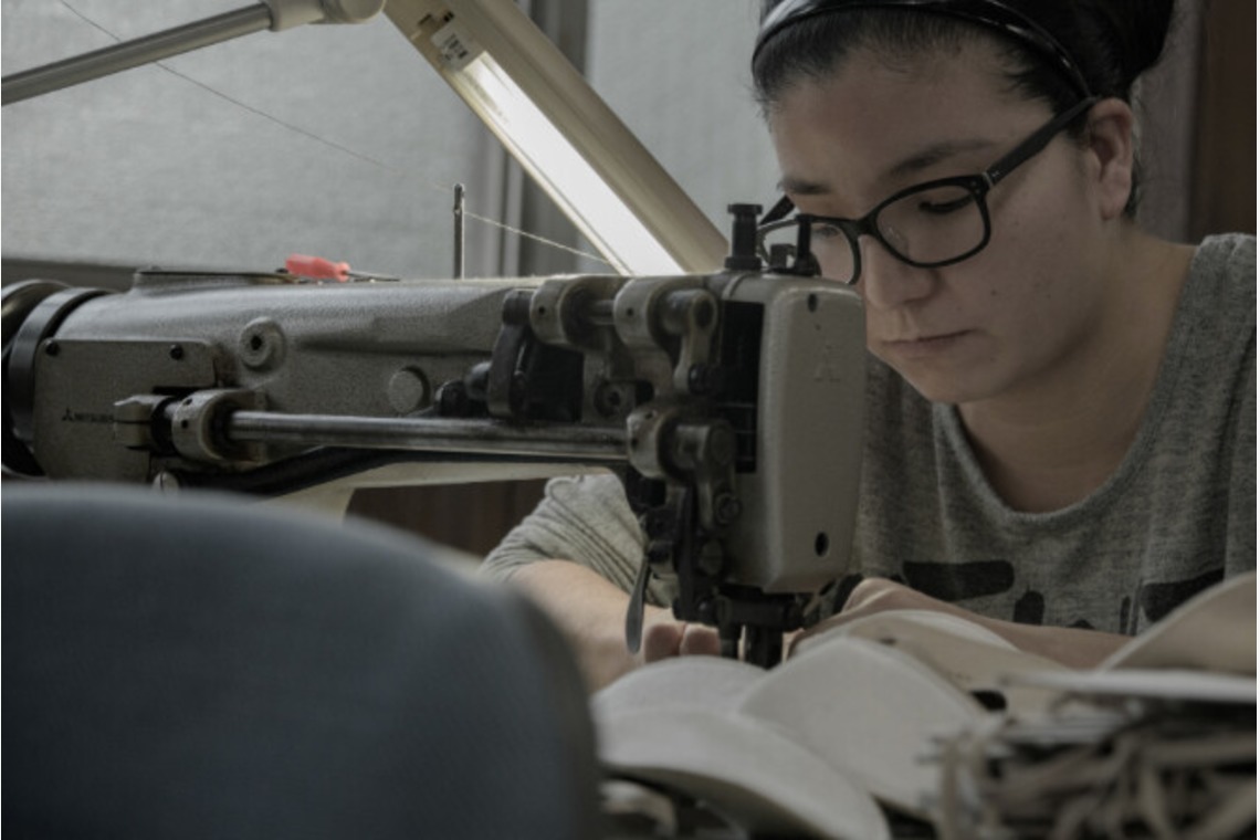 有限会社　澤田スタジオが撮影した写真のアルバム「会社案内」