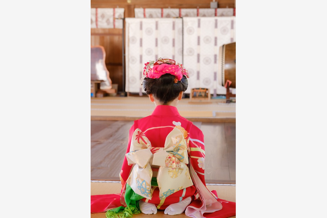 高夏写真店が出張撮影した家族写真(キッズ,ベビーフォト)などが写った「七五三の撮影」の家族写真