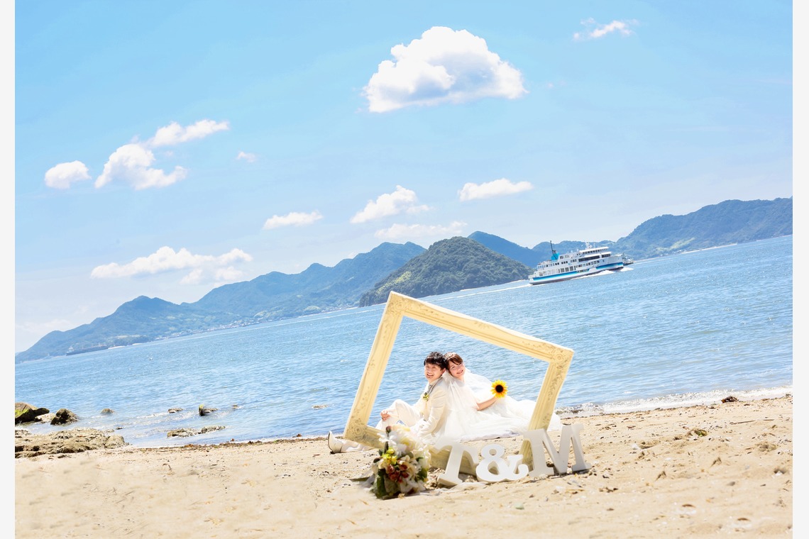 KIKIウェディングが撮影した写真のアルバム「青い海」