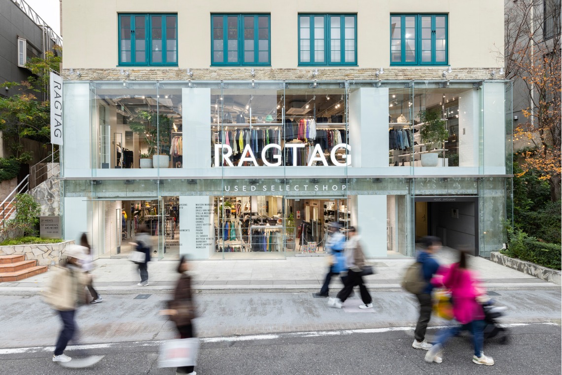 鈴木寿教が撮影した写真のアルバム「建築イメージ」