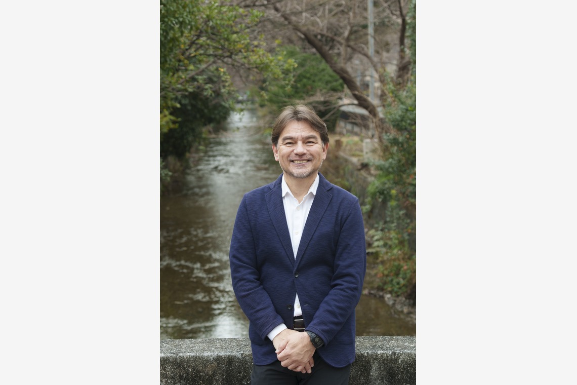 ノーザンスタジオが撮影した「京都の日常を背景としたプロフィール写真」の写真