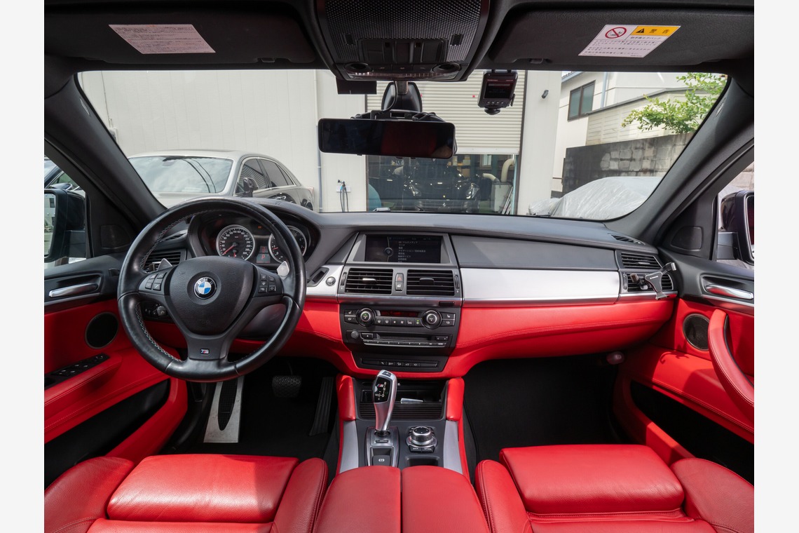 原野 英樹が撮影した「輸入車販売会社よりBMW X5のカーセンサーSDGE 掲載用写真を依頼いただきました」の写真